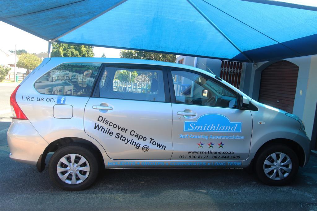 בלוויל Smithland Guest Apartments Cape Town מראה חיצוני תמונה